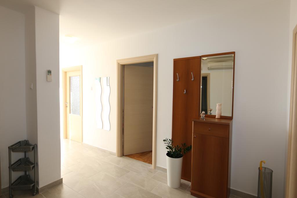 Apartment Slavica Šilo Buitenkant foto
