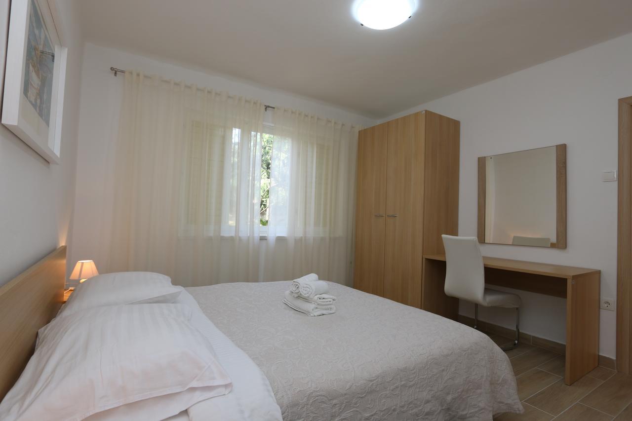 Apartment Slavica Šilo Buitenkant foto
